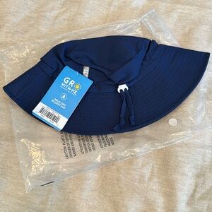 Jan & Jul sun, bucket hat, navy size large NWT